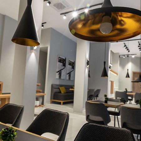 Grand Port Suites Салоники Экстерьер фото